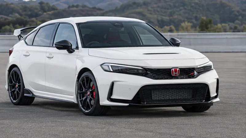 Белый Honda Civic Type R FL5 заводского вида