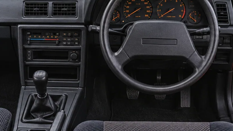 Салон Nissan NX / EXA