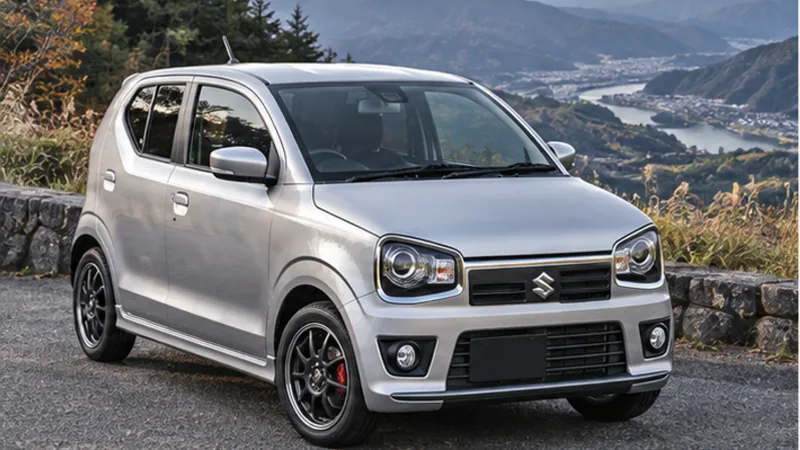 Серебристый Suzuki Alto Works HA36S