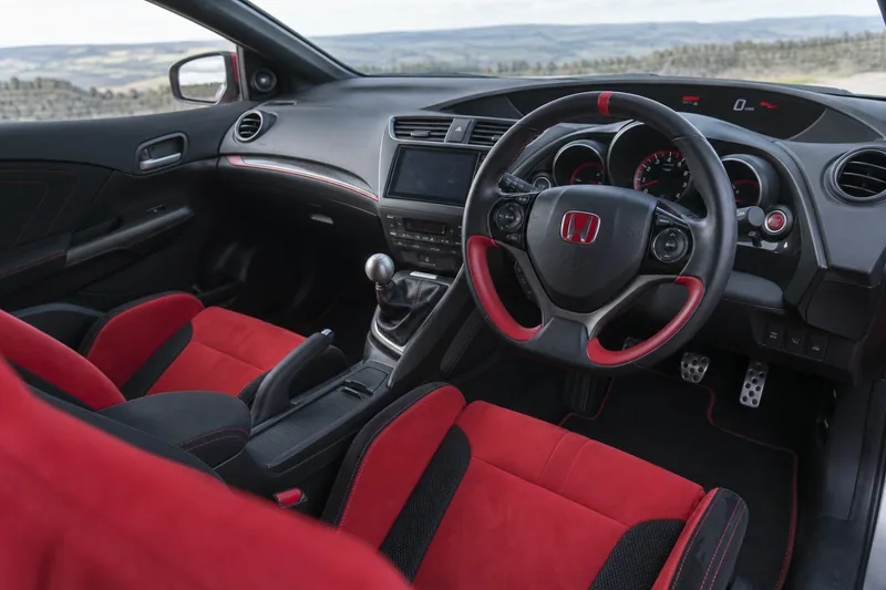 Салон Honda Civic Type R FK2