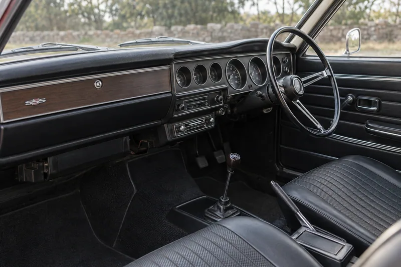 Салон Datsun Bluebird 510 SSS