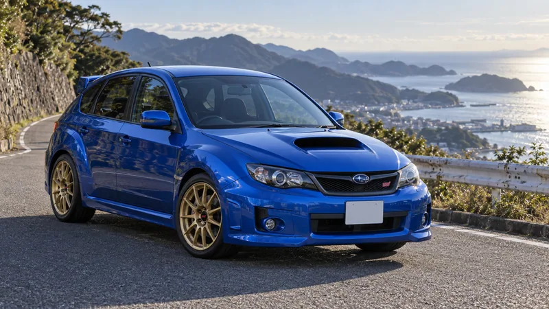 Синий Subaru Impreza WRX STI GRB